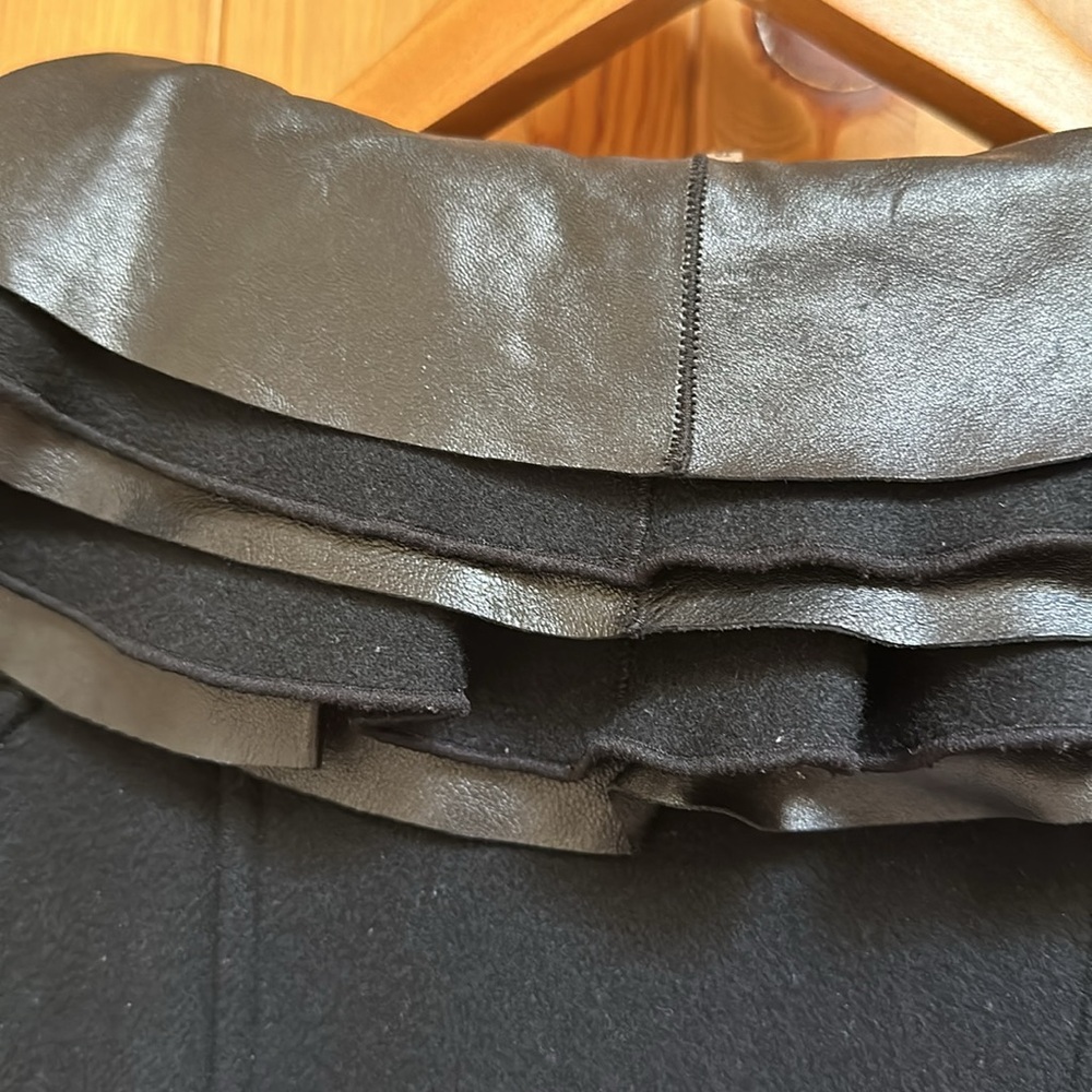 Elie Tahari Coat - Picture 5 of 9